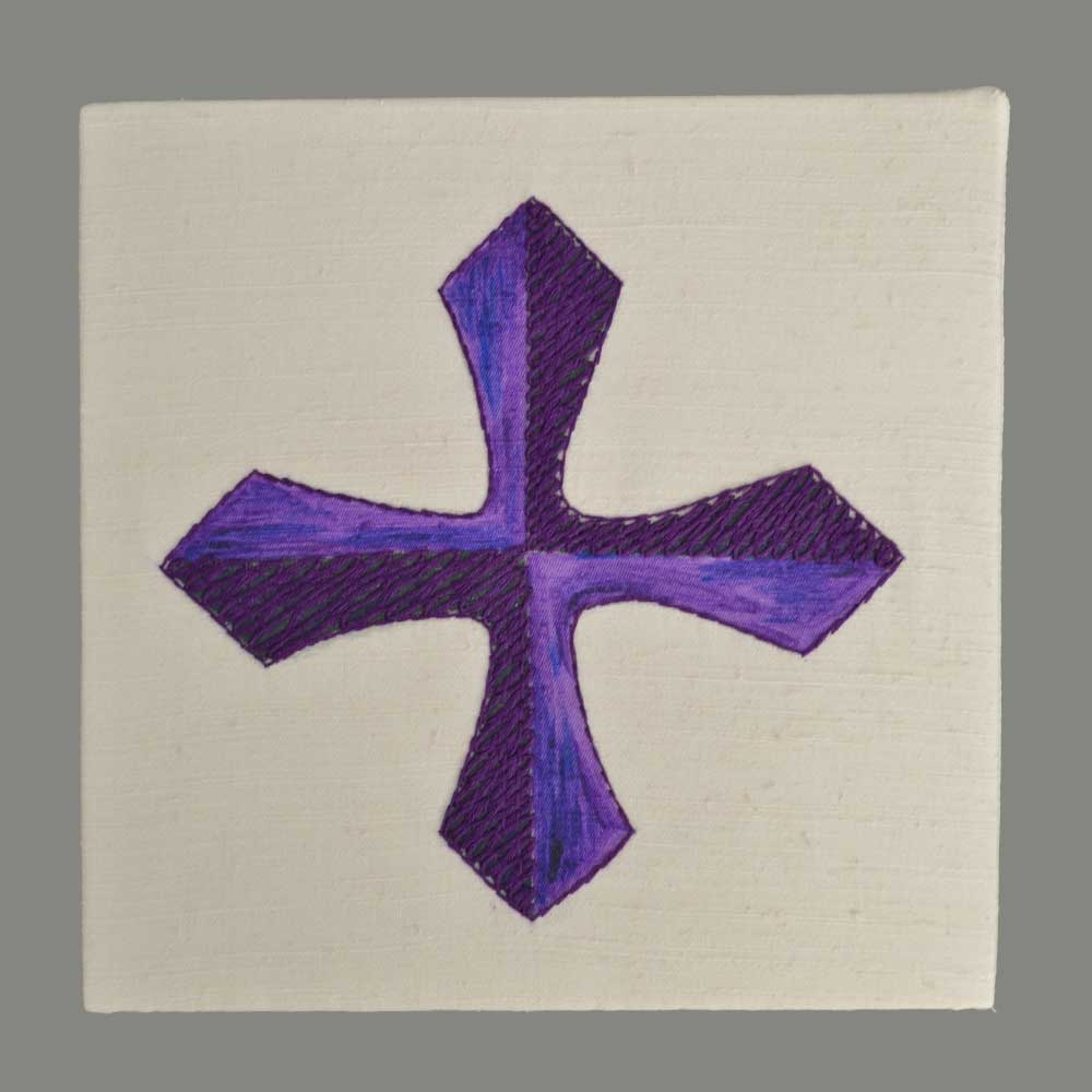 Kreuz violett handgestickt